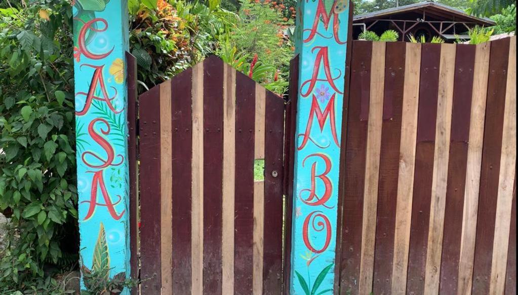 Bed and Breakfast Casa Mambo Cahuita Exteriér fotografie